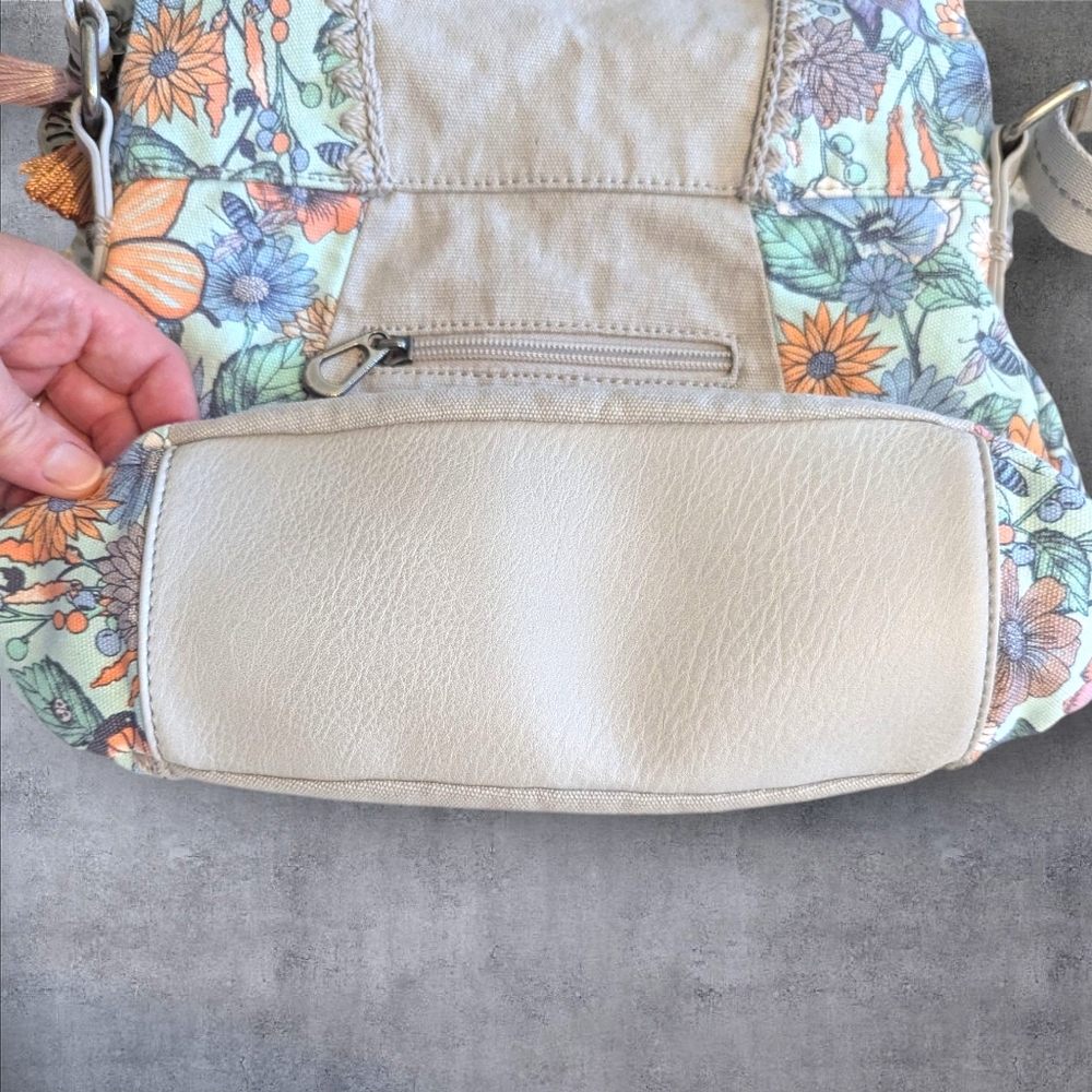 Sakroots Beige Canvas Crossbody with Floral Accent - Picture 5 of 11